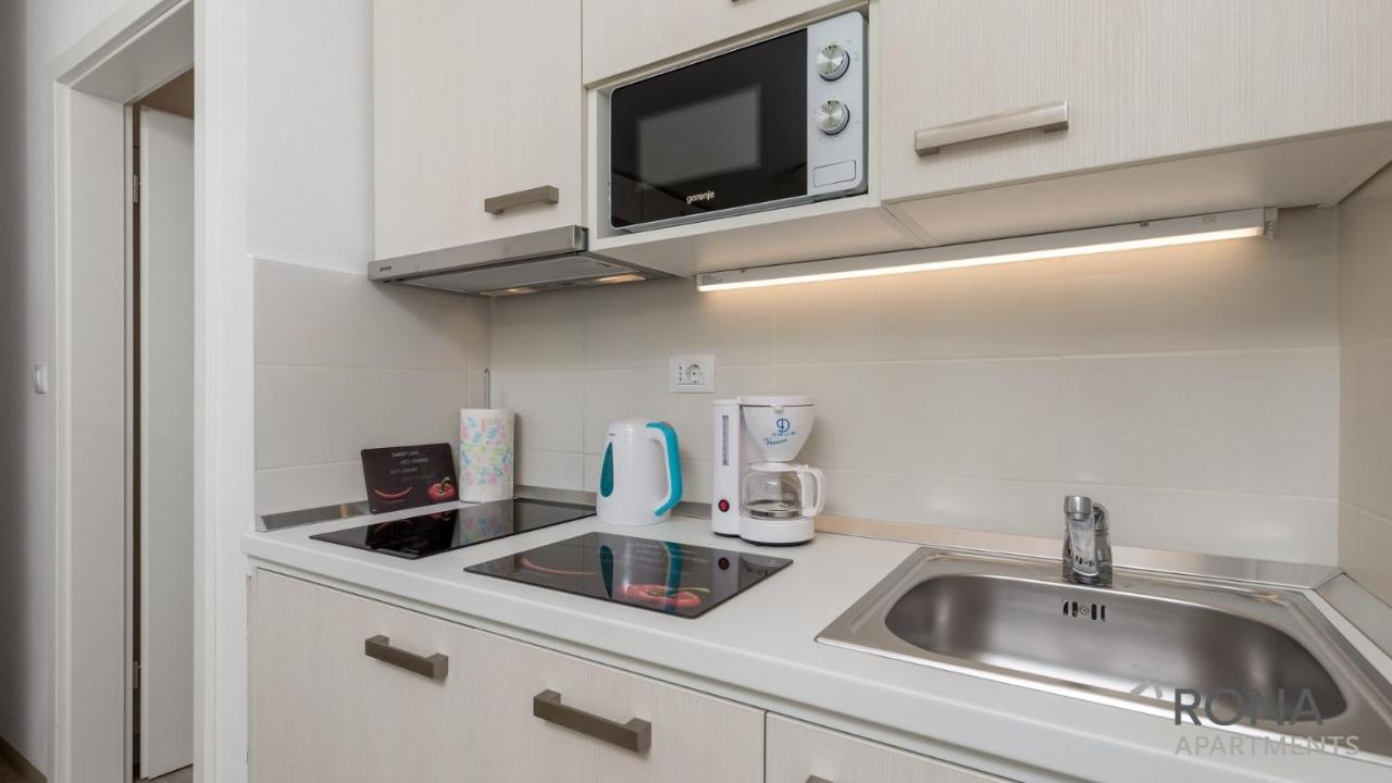 Rona Studio Apartment Tena Lovran Exteriör bild